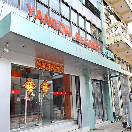 Yangon Regency Hotel Bagian luar foto