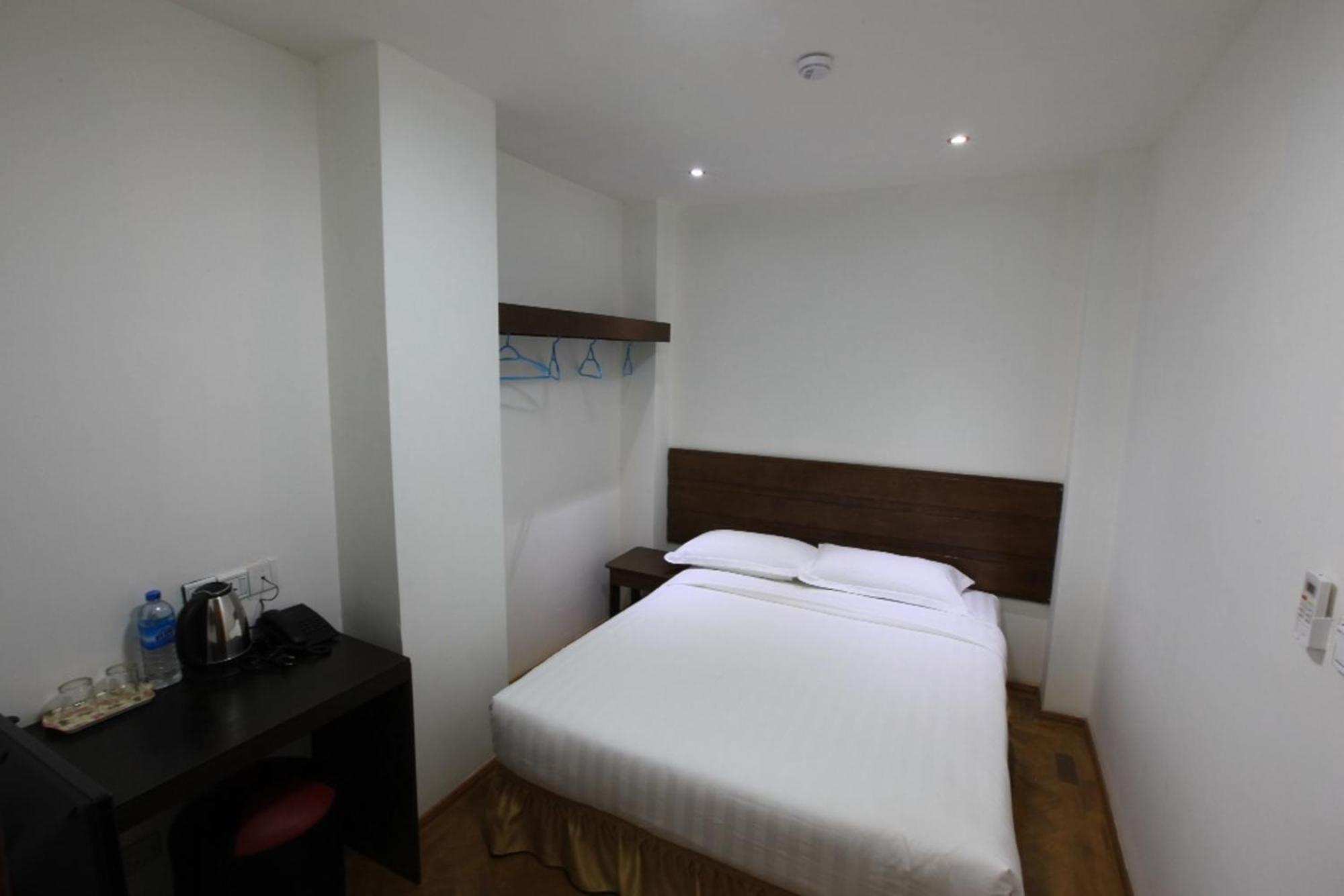 Yangon Regency Hotel Bagian luar foto