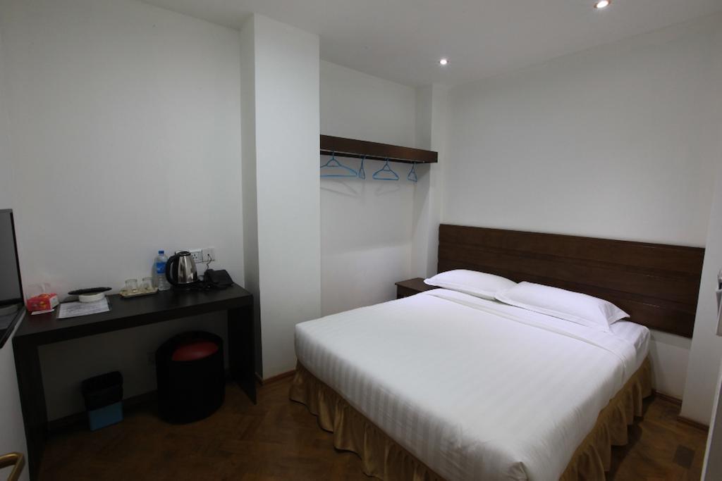 Yangon Regency Hotel Bagian luar foto