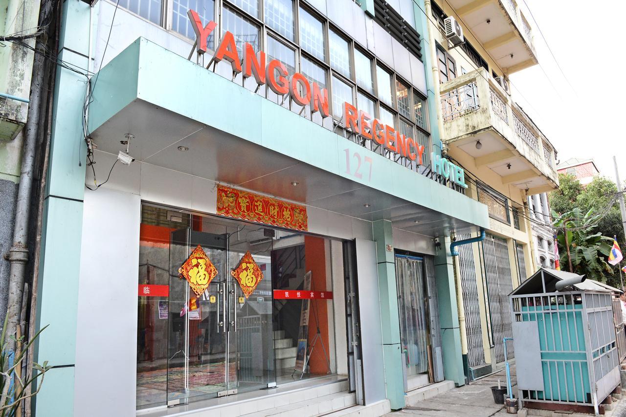 Yangon Regency Hotel Bagian luar foto